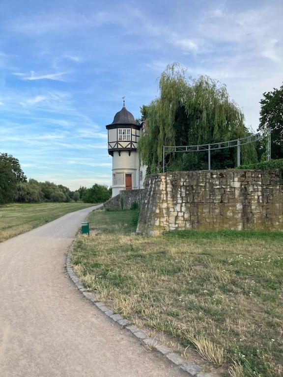"Ferienwohnung Am Schloss" - Ferienwohnung Mit Blick Auf Das Barbyer Schloss, 5 Gehminuten Bis Zur Elbe Екстериор снимка